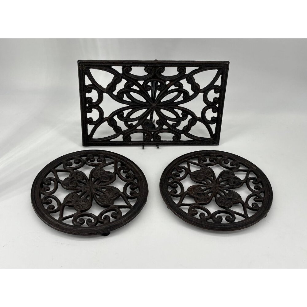 Cast Iron Trivet Flower Trivets with Pegs Heat Resistant‎ Hot Pot Holder, lot of